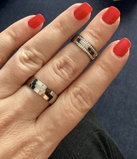 Laura Titan jedinečné snubní prsteny z titanu