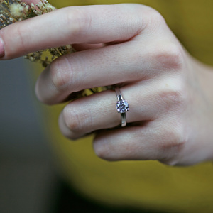 Devona Silver - zásnubný prsteň zo striebra