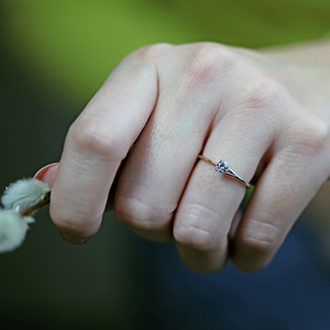 Polina Colour RW  - zásnubný prsteň z bieleho a červeného zlata