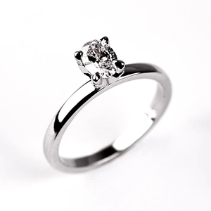 Gloro W Briliant - krásny zásnubný prsteň z bieleho zlata s briliantmi