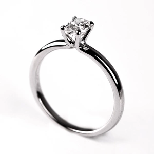 Suno W Briliant - krásny zásnubný prsteň z bieleho zlata s briliantmi