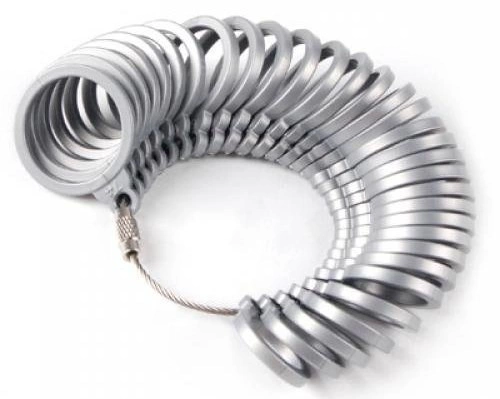 Meracie krúžky - na zistenie veľkostí snubných a zásnubných prsteňov